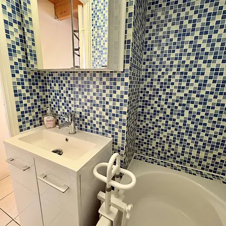 Appt 2 Pieces Renove Vue - Climatise - 4 Personnes Cap D'agde Ct335-031 アパート